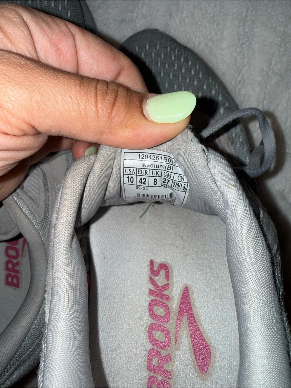 Brooks Women's Light Gray and Pink Lace-Up Running Sneakers - Picture 4 of 4